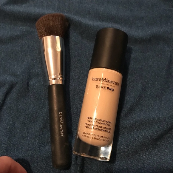 bareMinerals Other - Bare minerals liquid foundation & precision brush